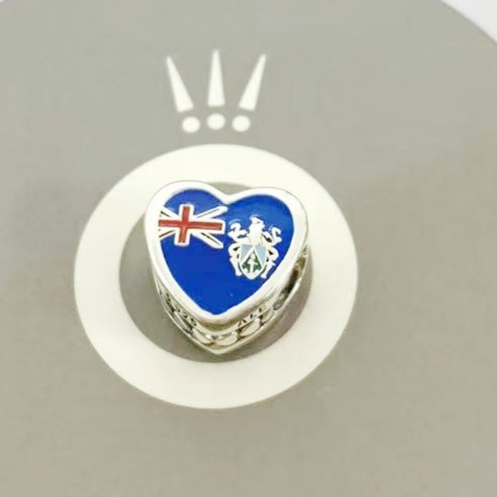 Pandora Eitcairn Islands Flag Exclusive Heart Charm Bead